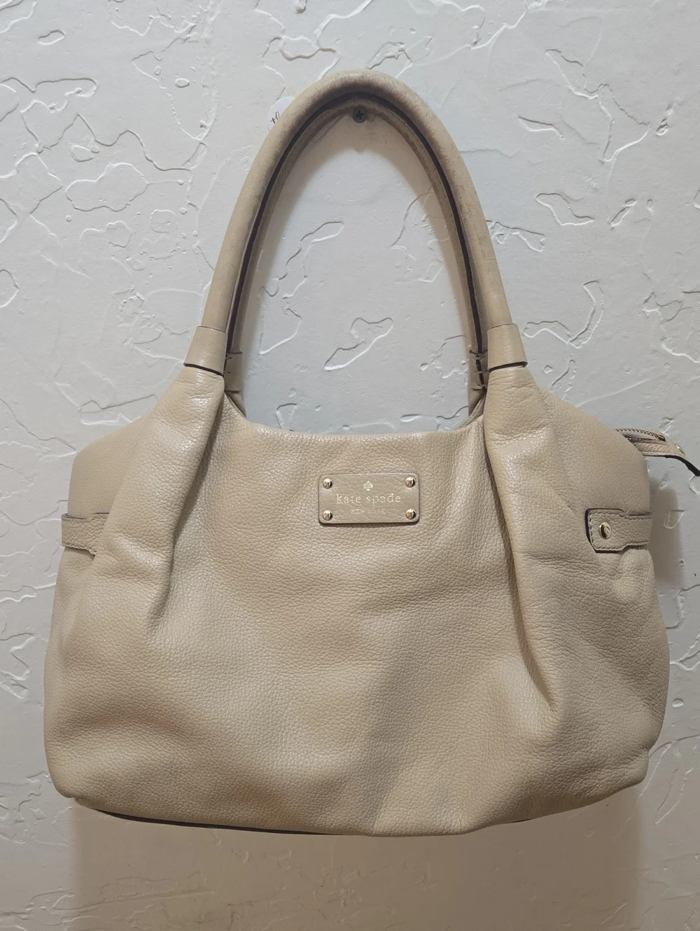 Kate Spade Berkshire Road Stevie Pebbled Leather Satchel – Beige / Taupe